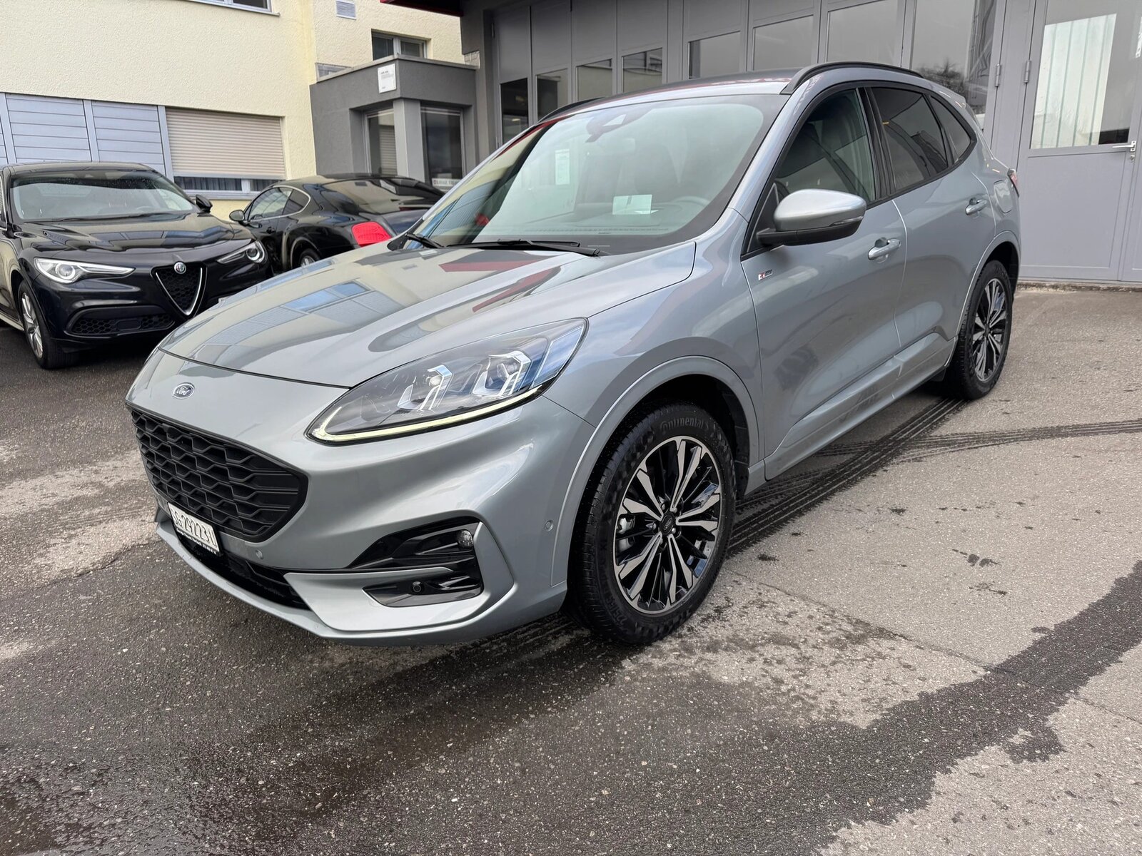 FORD Kuga 2.5 FHEV ST-Line X 4WD, Hybride Intégral Essence/Électricité, Occasion / Utilisé, Automatique - 6