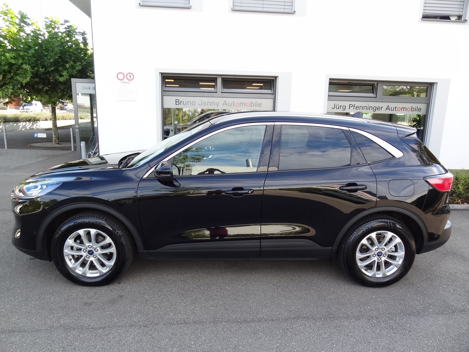 FORD Kuga 2.5 FHEV Titanium X 4WD, Hybride Integrale Benzina/Elettrica, Occasioni / Usate, Automatico - 2