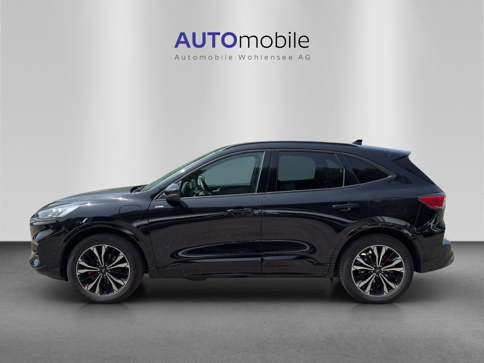 FORD Kuga 2.5 PHEV ST-Line X 2WD
