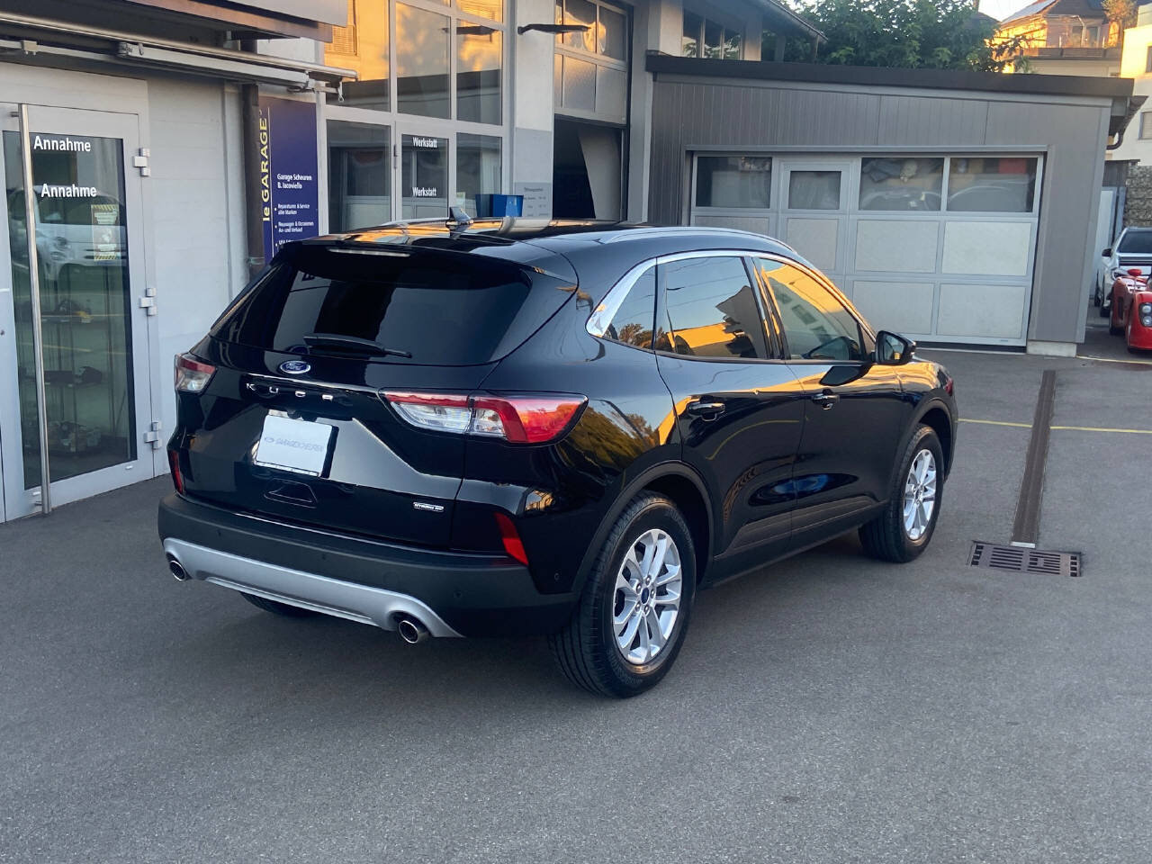 FORD Kuga 2.5 Hybrid Titanium X 4x4, Hybride Integrale Benzina/Elettrica, Occasioni / Usate, Automatico - 6