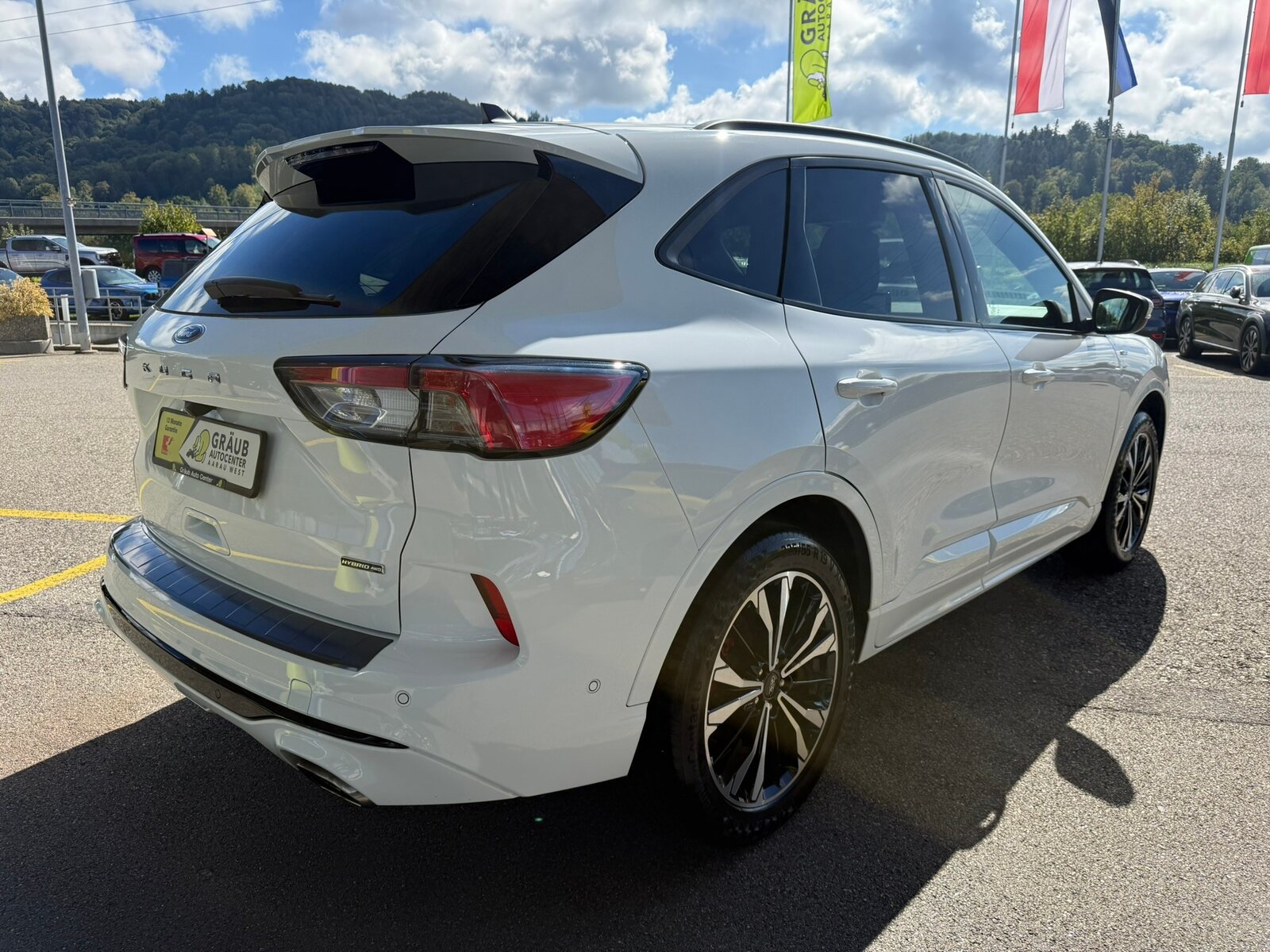 FORD Kuga 2.5 FHEV ST-Line X 4WD, Hybride Intégral Essence/Électricité, Occasion / Utilisé, Automatique - 6