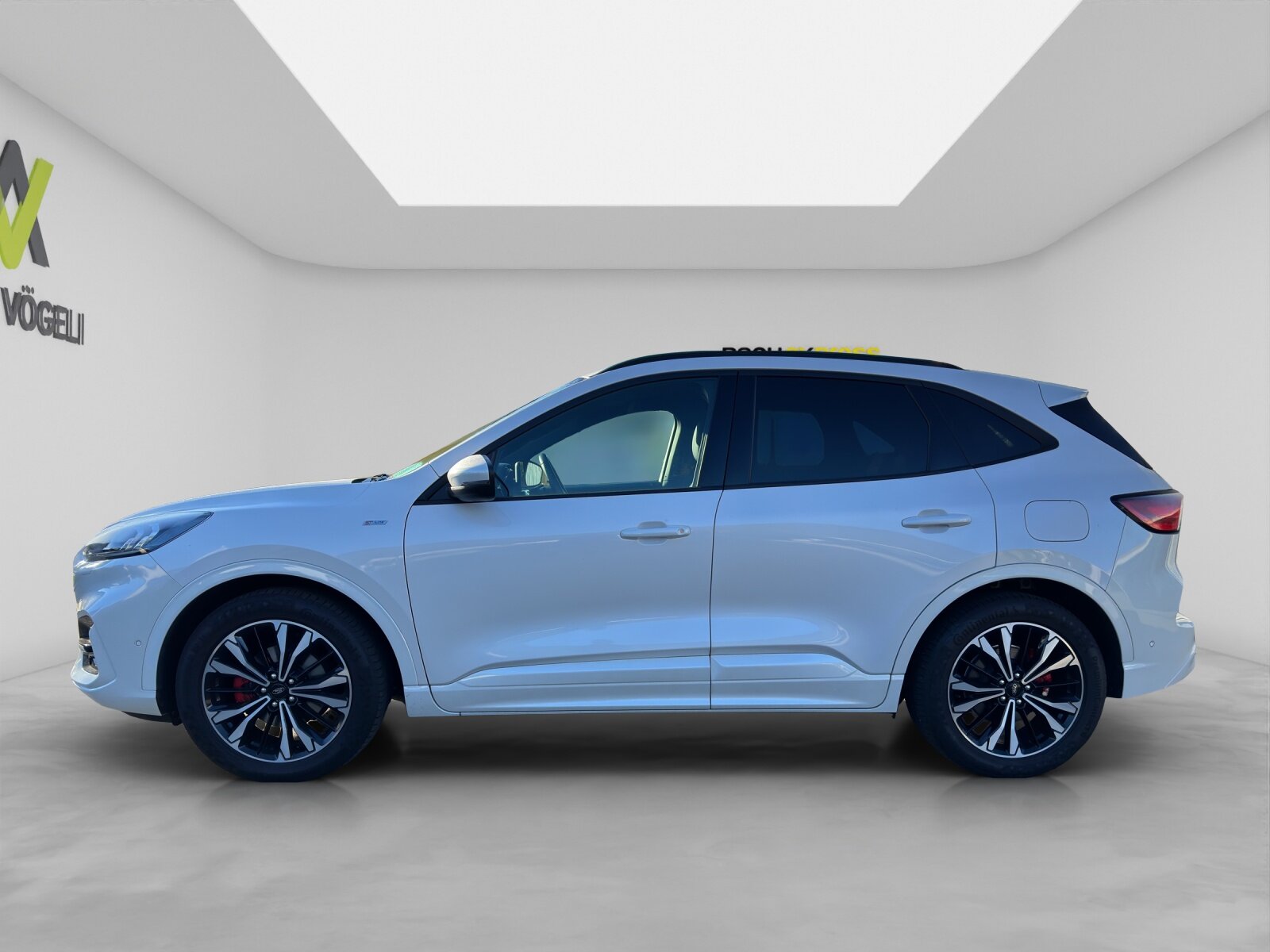 FORD Kuga 2.0 EcoBlue ST-Line 4x4, Diesel, Occasion / Utilisé, Automatique - 3