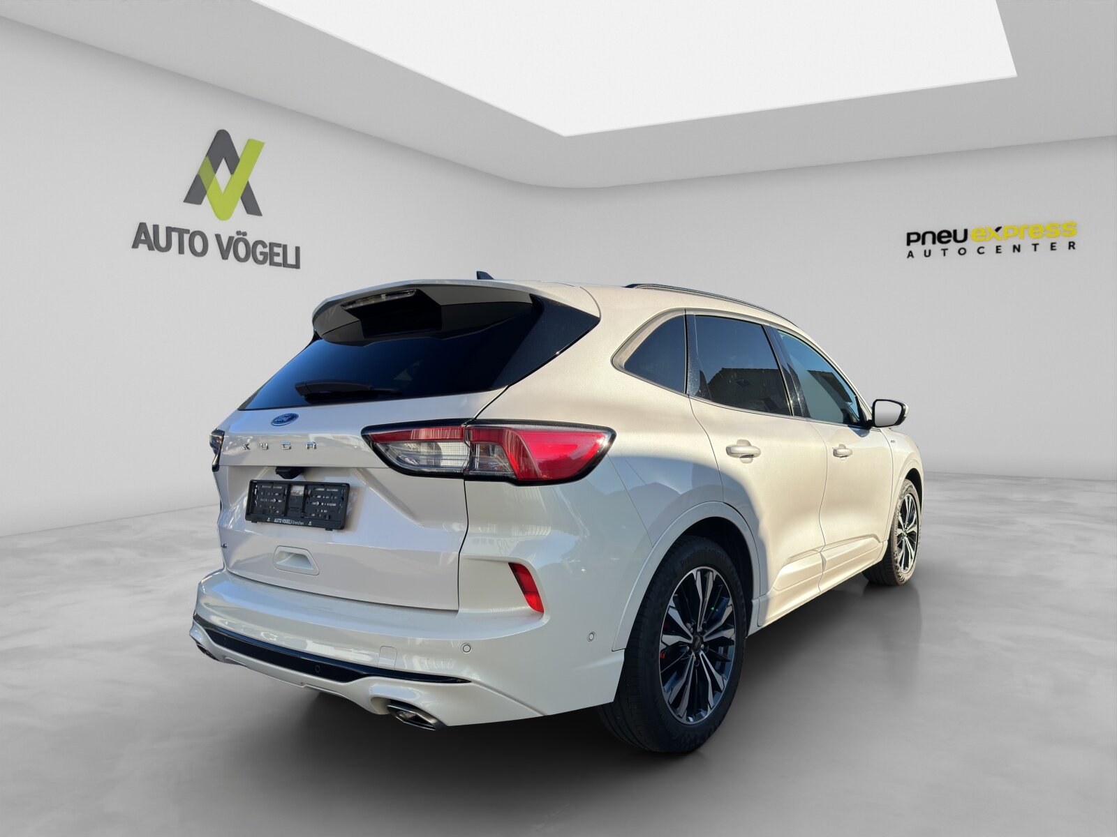 FORD Kuga 2.0 EcoBlue ST-Line 4x4, Diesel, Occasion / Utilisé, Automatique - 6