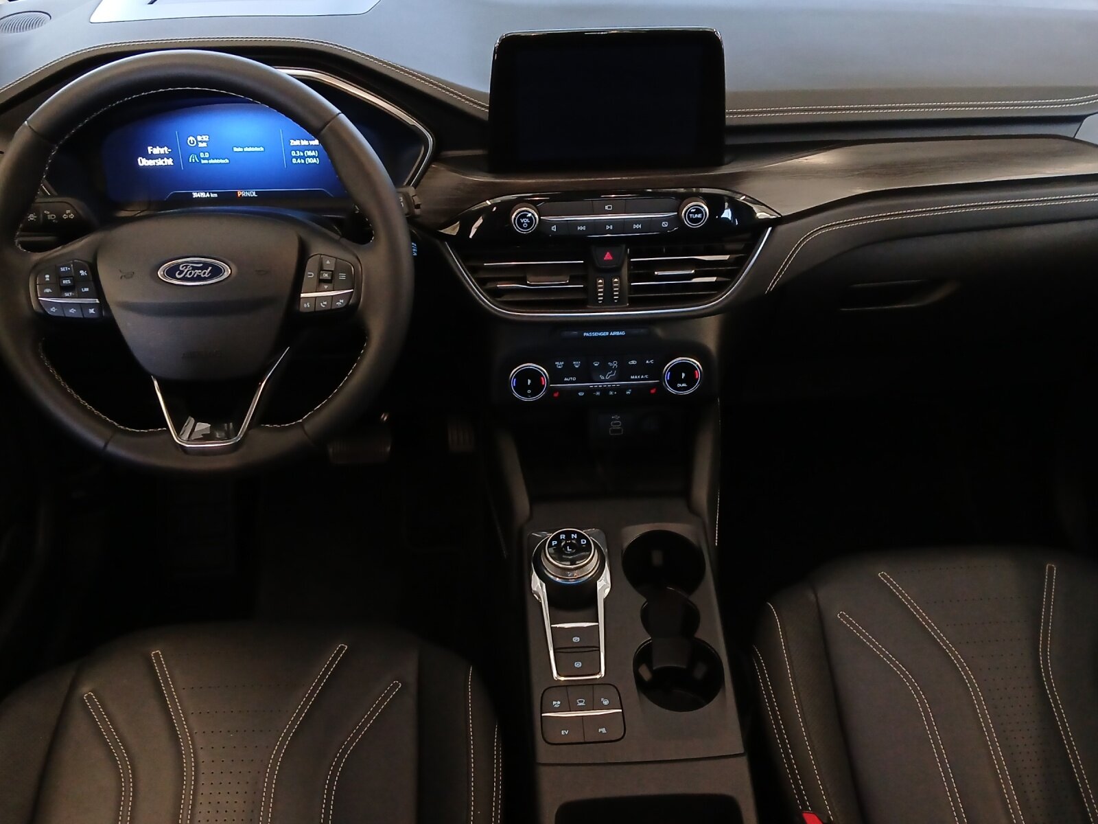 FORD Kuga 2.5 Plug-in Hybrid Vignale, Plug-in-Hybrid Benzin/Elektro, Occasion / Gebraucht, Automatik - 7