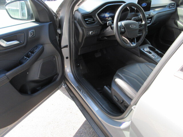 FORD Kuga 2.5 Hybrid Vignale 4x4, Voll-Hybrid Benzin/Elektro, Occasion / Gebraucht, Automatik - 5