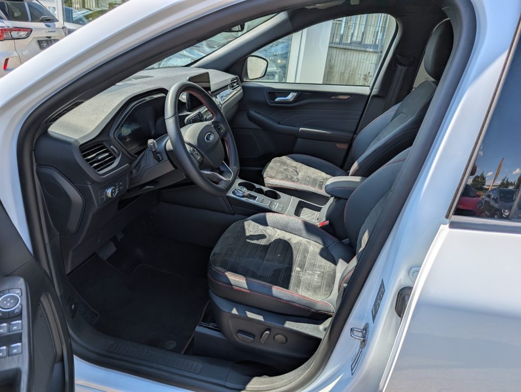 FORD KUGA 2.5 Hybrid ST-Line X 4x4, Full-Hybrid Petrol/Electric, Second hand / Used, Automatic - 3