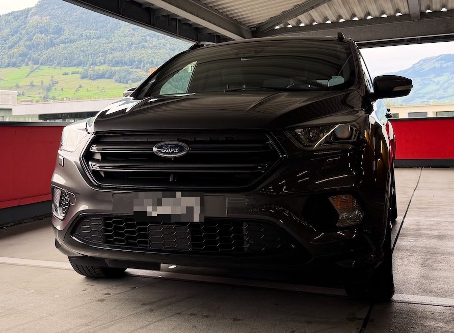 FORD KUGA 2.0 TDCi 150 ST-Line