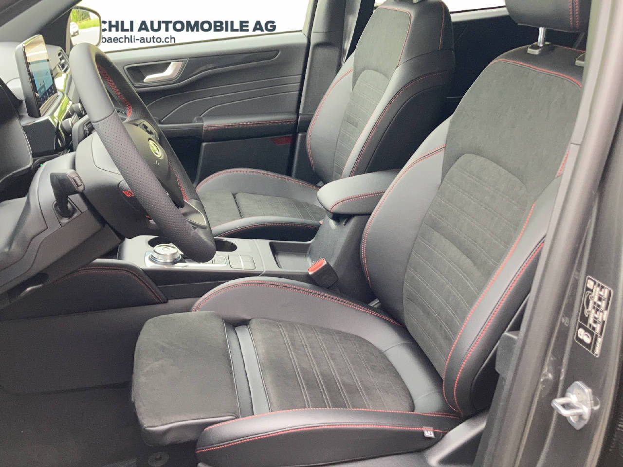 FORD Kuga 2.5 PHEV 225 PS ST-Line X, Hybride Rechargeable Essence/Électricité, Voiture de démonstration, Automatique - 5