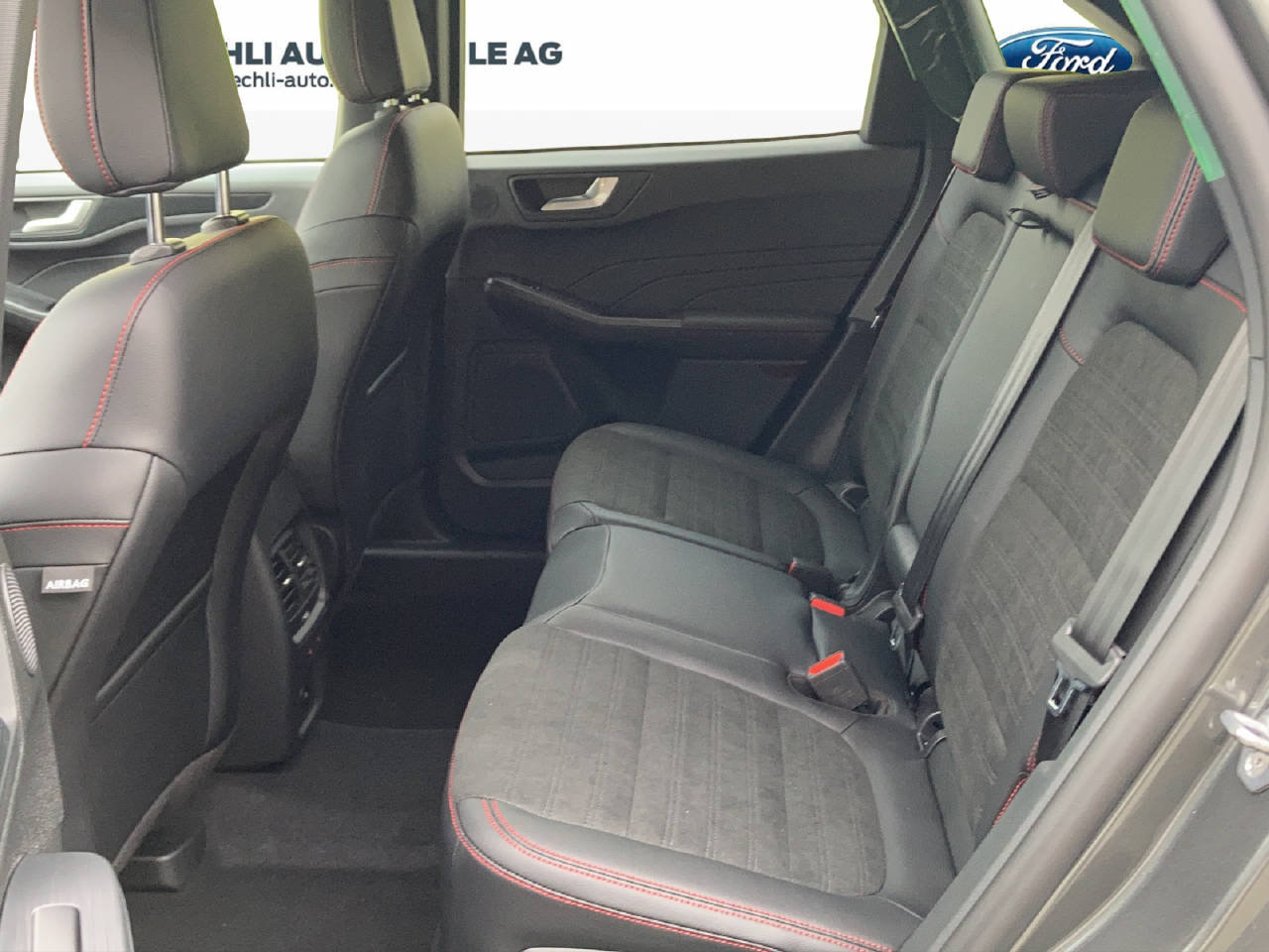 FORD Kuga 2.5 PHEV 225 PS ST-Line X, Hybride Rechargeable Essence/Électricité, Voiture de démonstration, Automatique - 6
