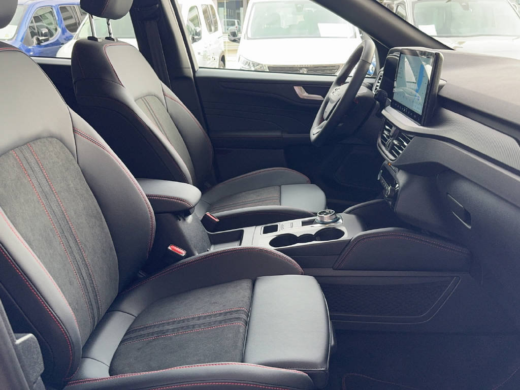 FORD Kuga 2.5 Hybrid ST-Line X 4x4, Hybride Intégral Essence/Électricité, Voiture de démonstration, Automatique - 5