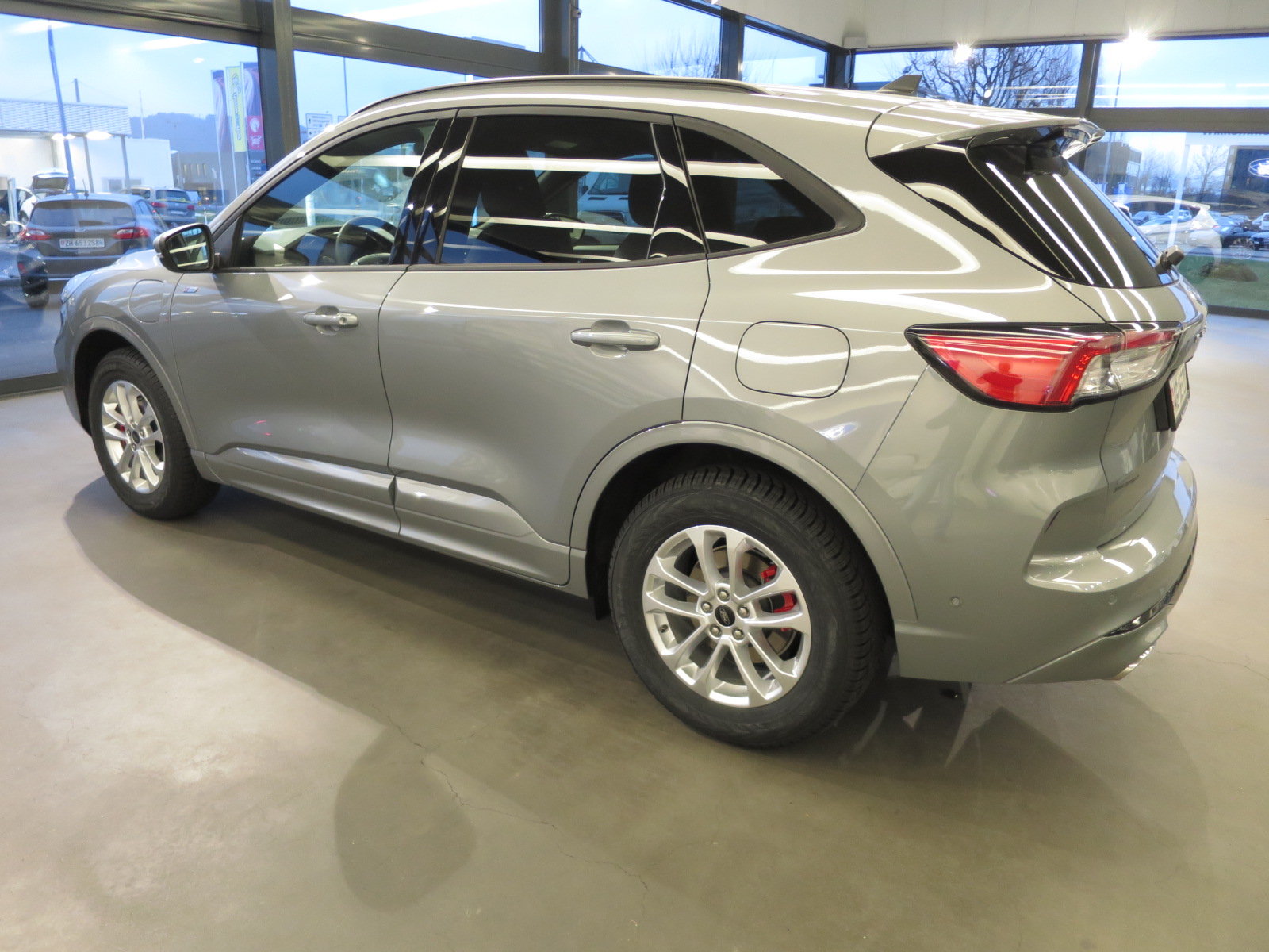 FORD Kuga 2.5 Plug-in Hybrid ST-Line X, Plug-in-Hybrid Benzina/Elettrica, Auto dimostrativa, Automatico - 3