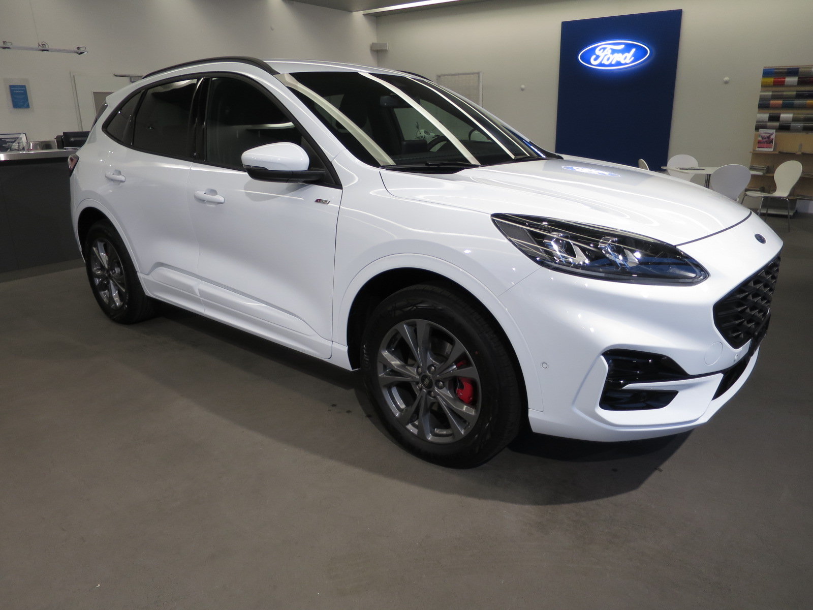 FORD Kuga 2.5 Plug-in Hybrid ST-Line X, Plug-in-Hybrid Benzina/Elettrica, Auto dimostrativa, Automatico - 7