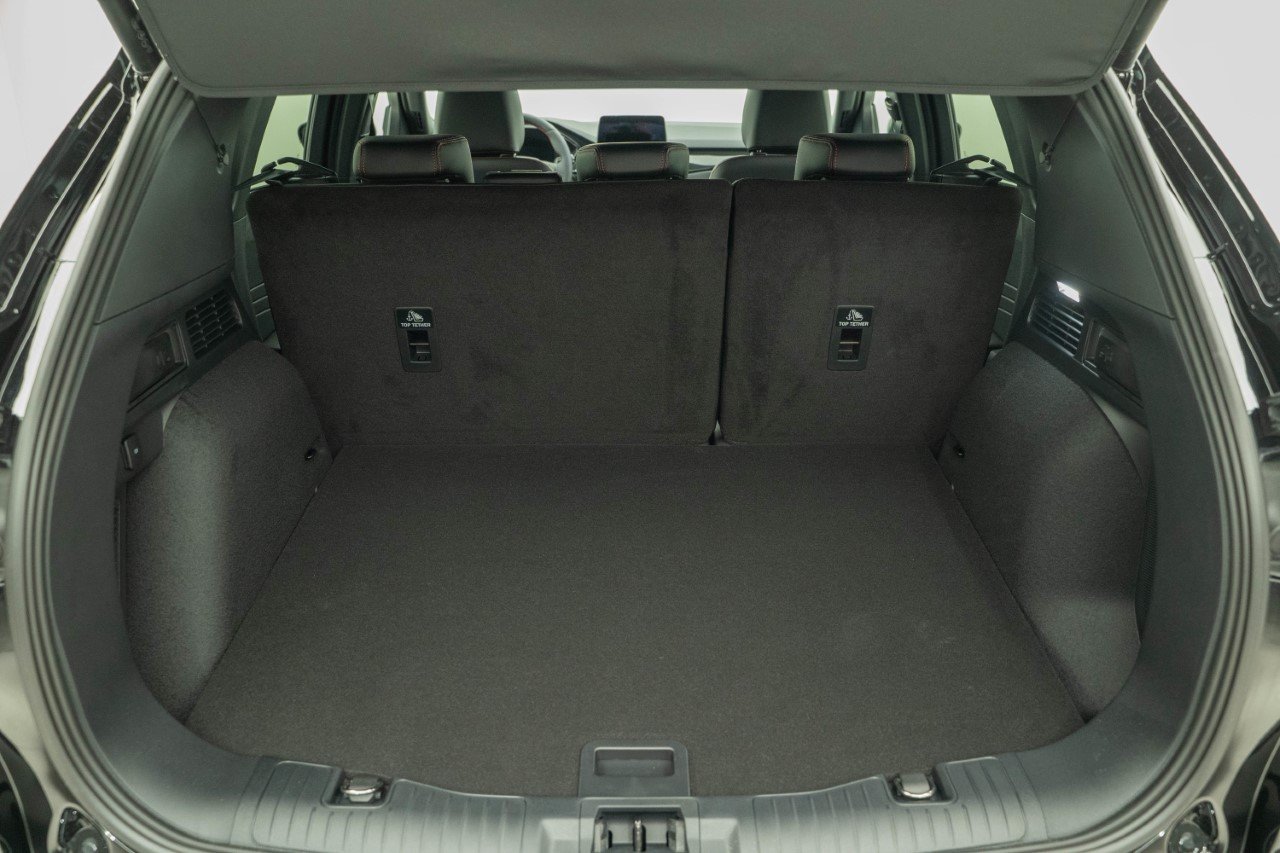 FORD Kuga 2.5 Plug-in Hybrid ST-Line X, Plug-in-Hybrid Petrol/Electric, Ex-demonstrator, Automatic - 5