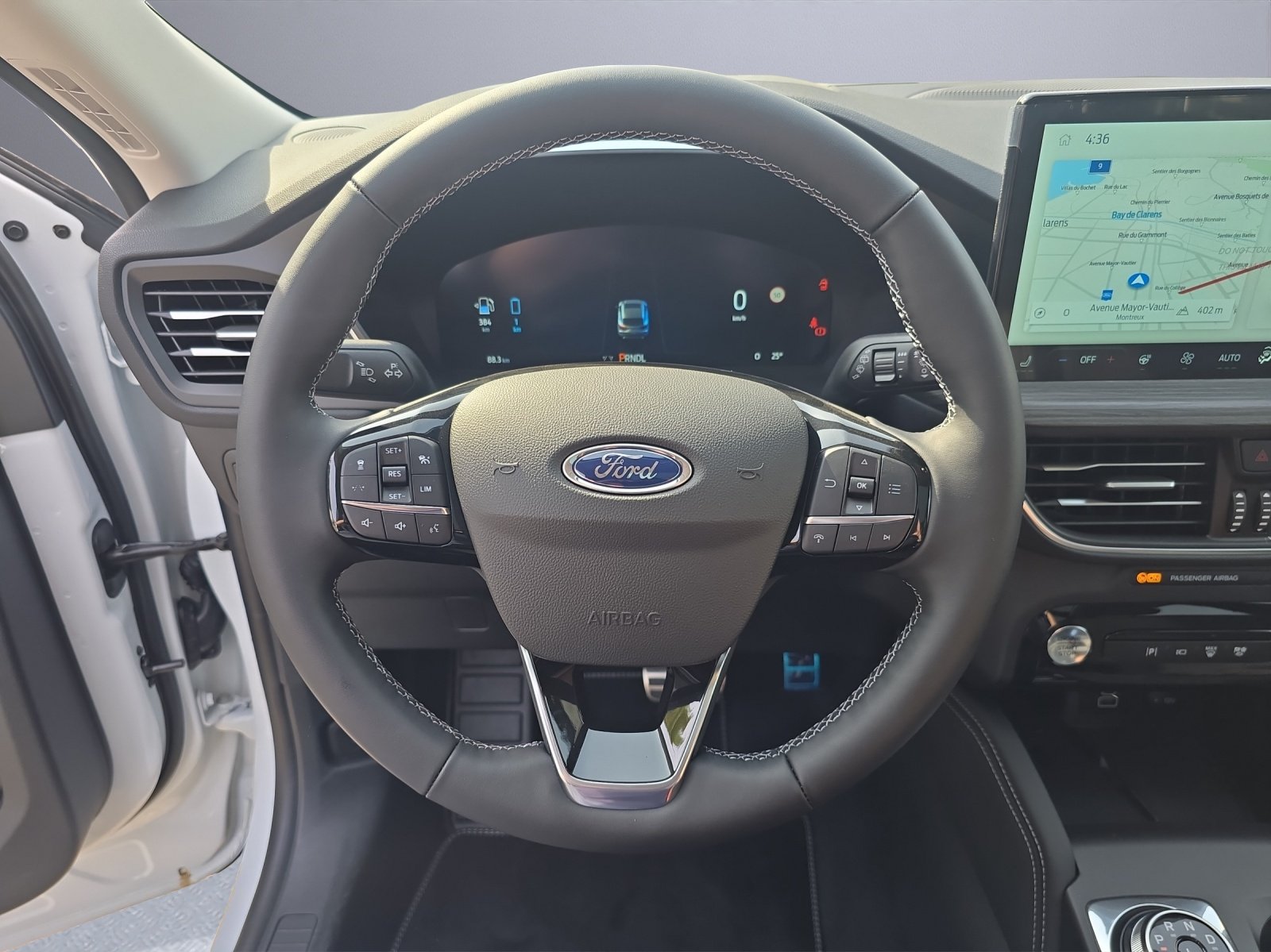 FORD Kuga 2.5 Plug-in Hybrid Active, Plug-in-Hybrid Petrol/Electric, Ex-demonstrator, Automatic - 6