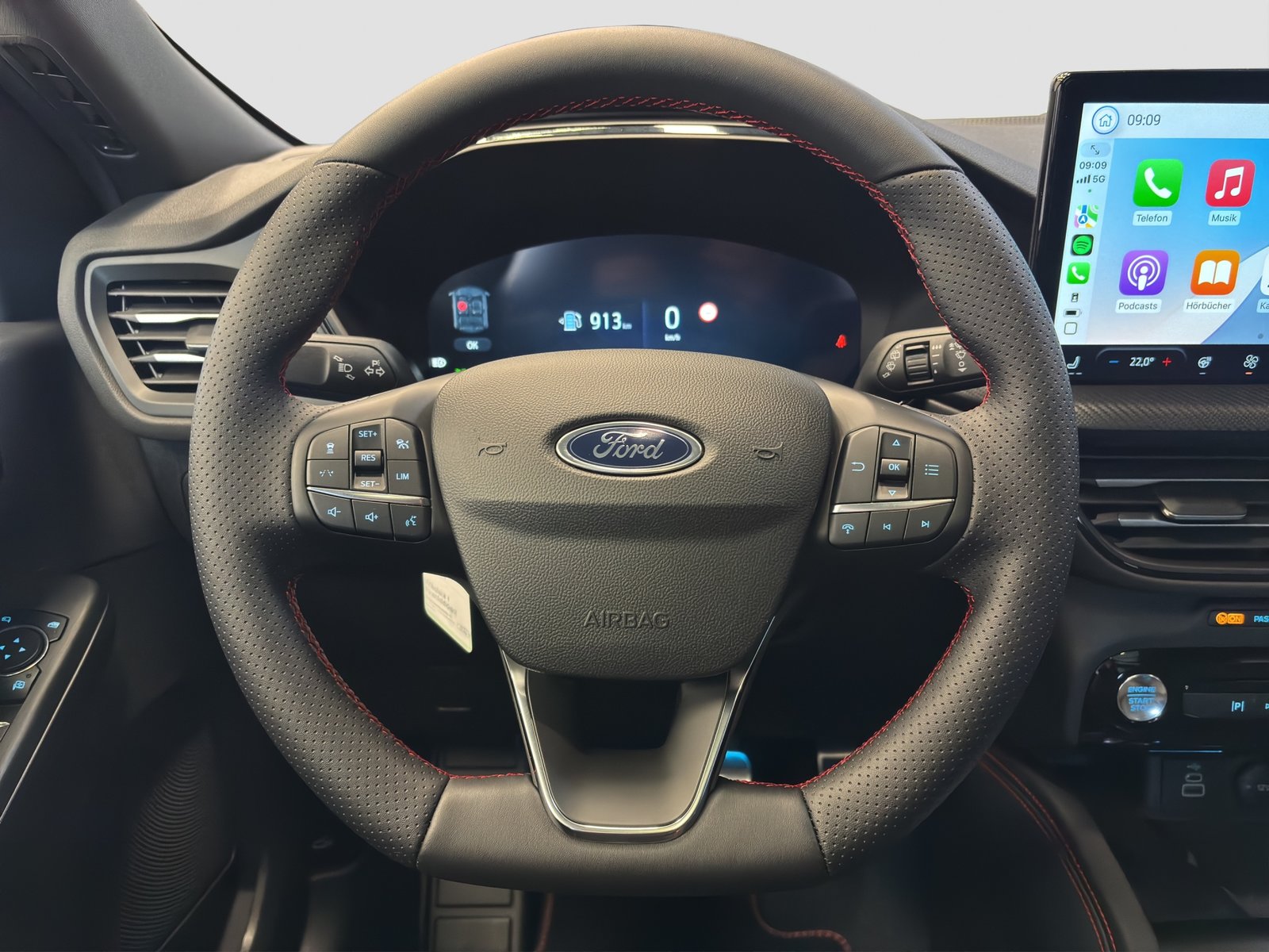 FORD Kuga 2.5 FHEV ST-Line X 4WD, Voll-Hybrid Benzin/Elektro, Vorführwagen, Automatik - 5