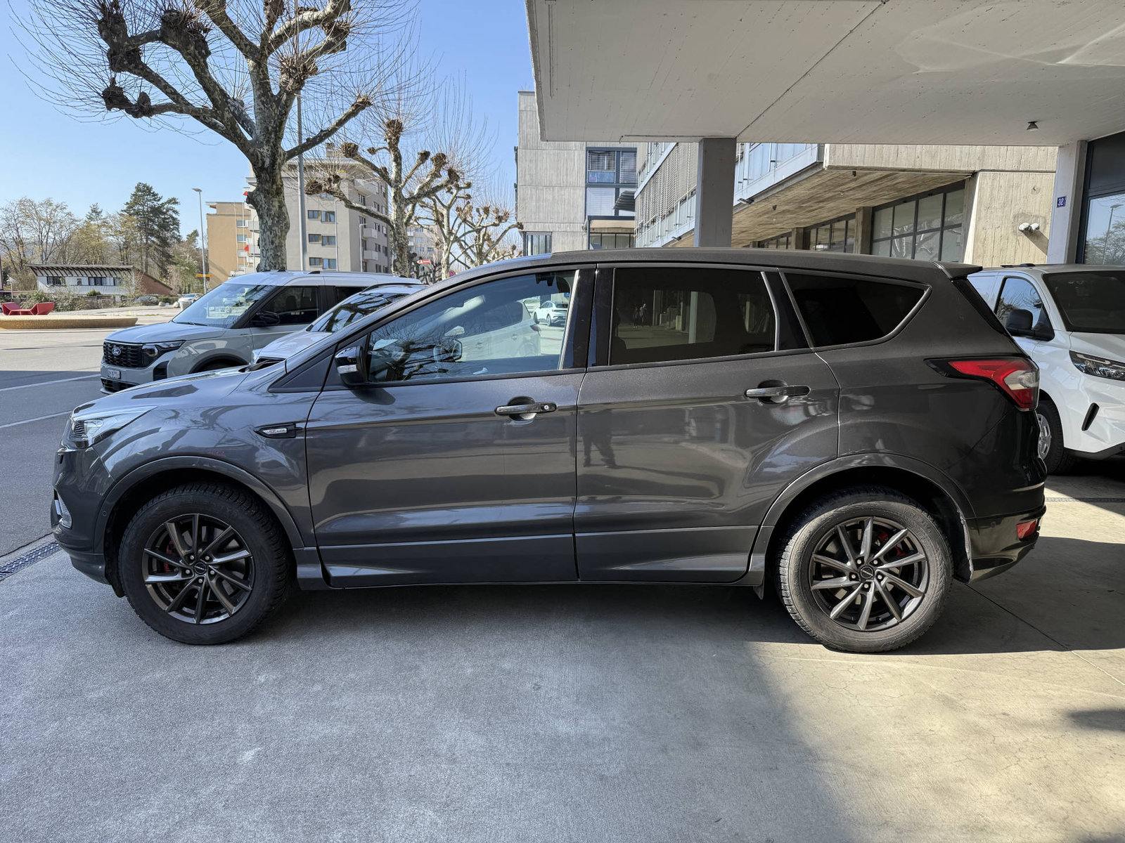 FORD Kuga 2.0 TDCi 150 ST-Line FPS, Diesel, Vorführwagen, Automatik - 2
