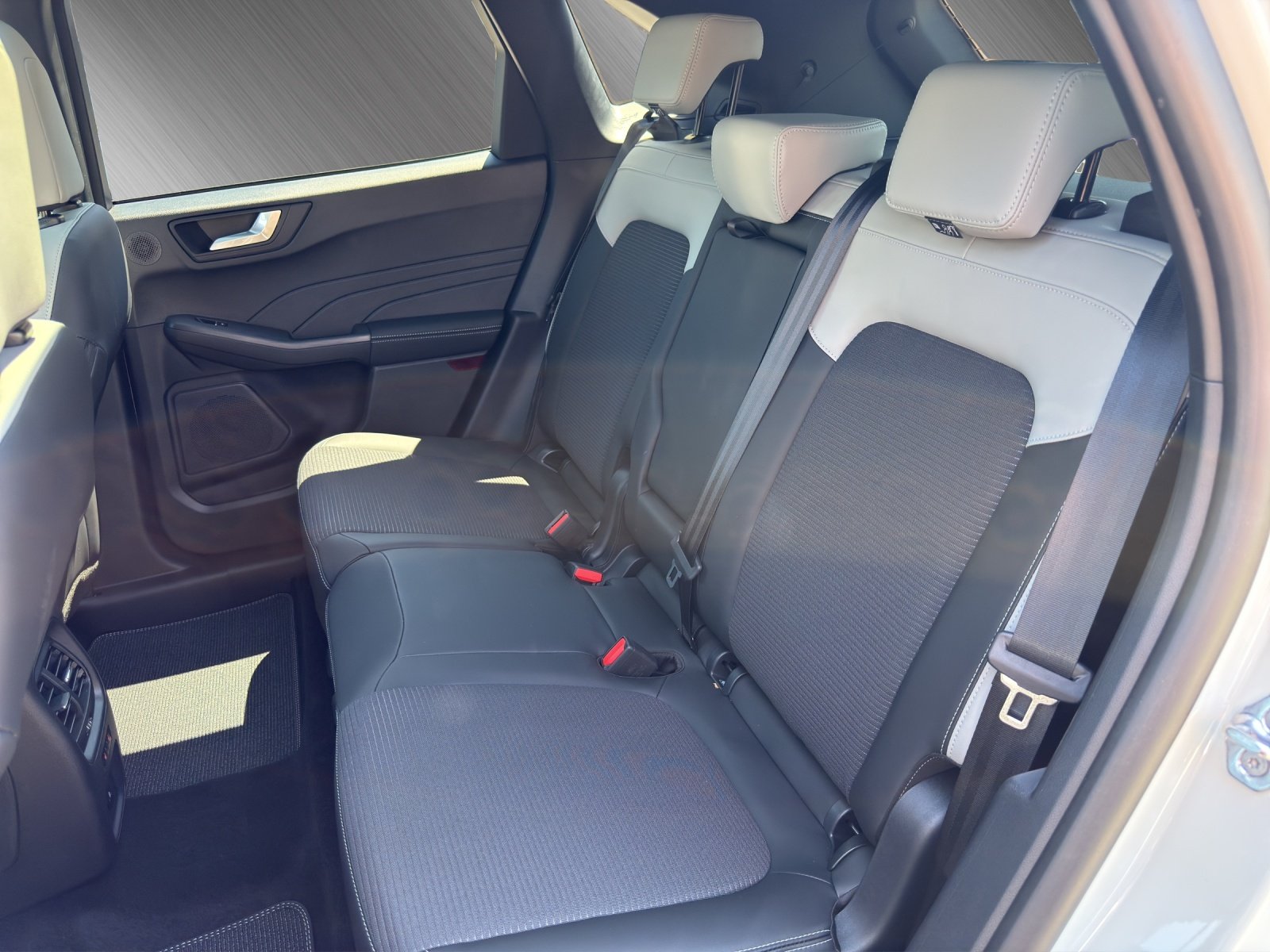 FORD Kuga 2.5 Plug-in Hybrid Sound Edition, Plug-in-Hybrid Benzin/Elektro, Vorführwagen, Automatik - 5