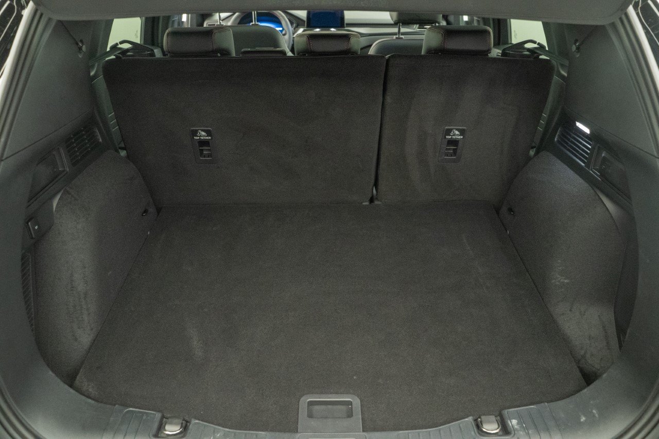 FORD Kuga 2.5 Plug-in Hybrid ST-Line X, Plug-in-Hybrid Benzin/Elektro, Occasion / Gebraucht, Automat - 5