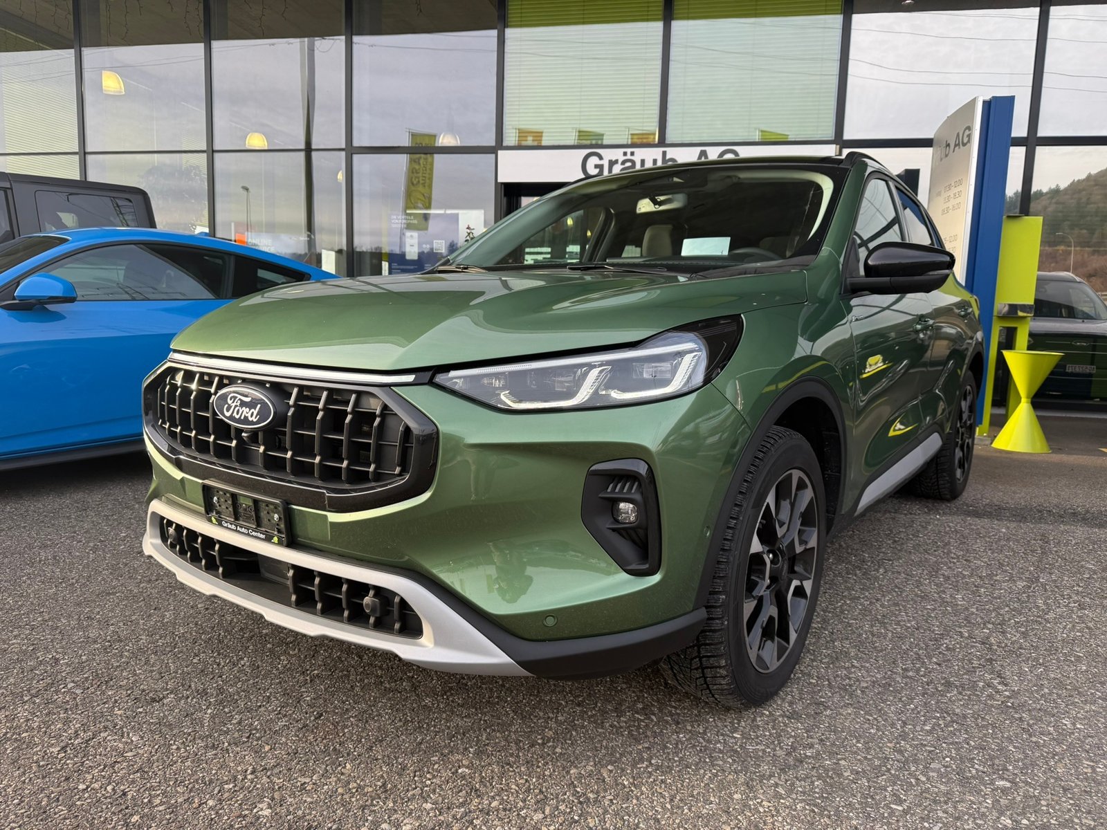 FORD Kuga 2.5 FHEV Active X 4WD, Hybride Intégral Essence/Électricité, Occasion / Utilisé, Automatique