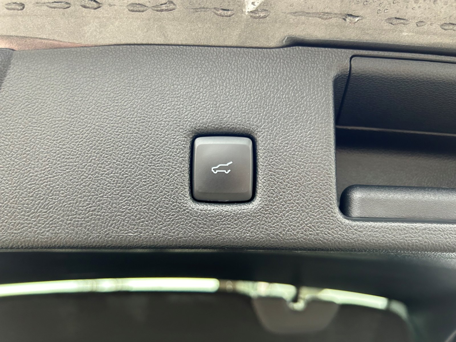 FORD Kuga 2.5 Plug-in Hybrid ST-Line X, Plug-in-Hybrid Petrol/Electric, Second hand / Used, Automatic - 7