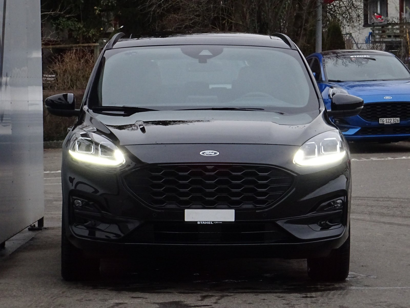 FORD Kuga 2.5 Plug-in Hybrid ST-Line X, Hybride Rechargeable Essence/Électricité, Occasion / Utilisé, Automatique - 4