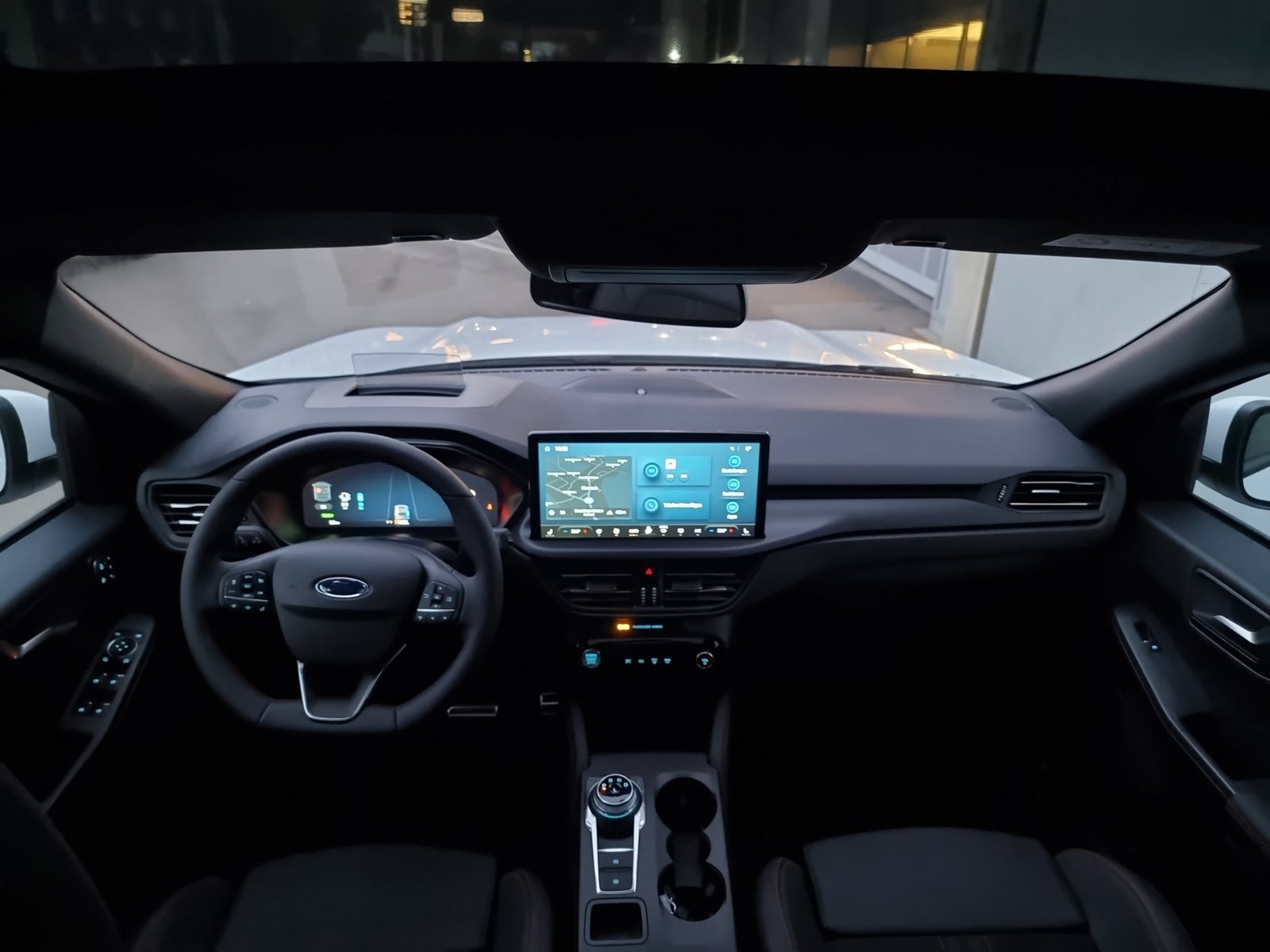 FORD Kuga 2.5 Plug-in Hybrid ST-Line X, Plug-in-Hybrid Petrol/Electric, Ex-demonstrator, Automatic - 6