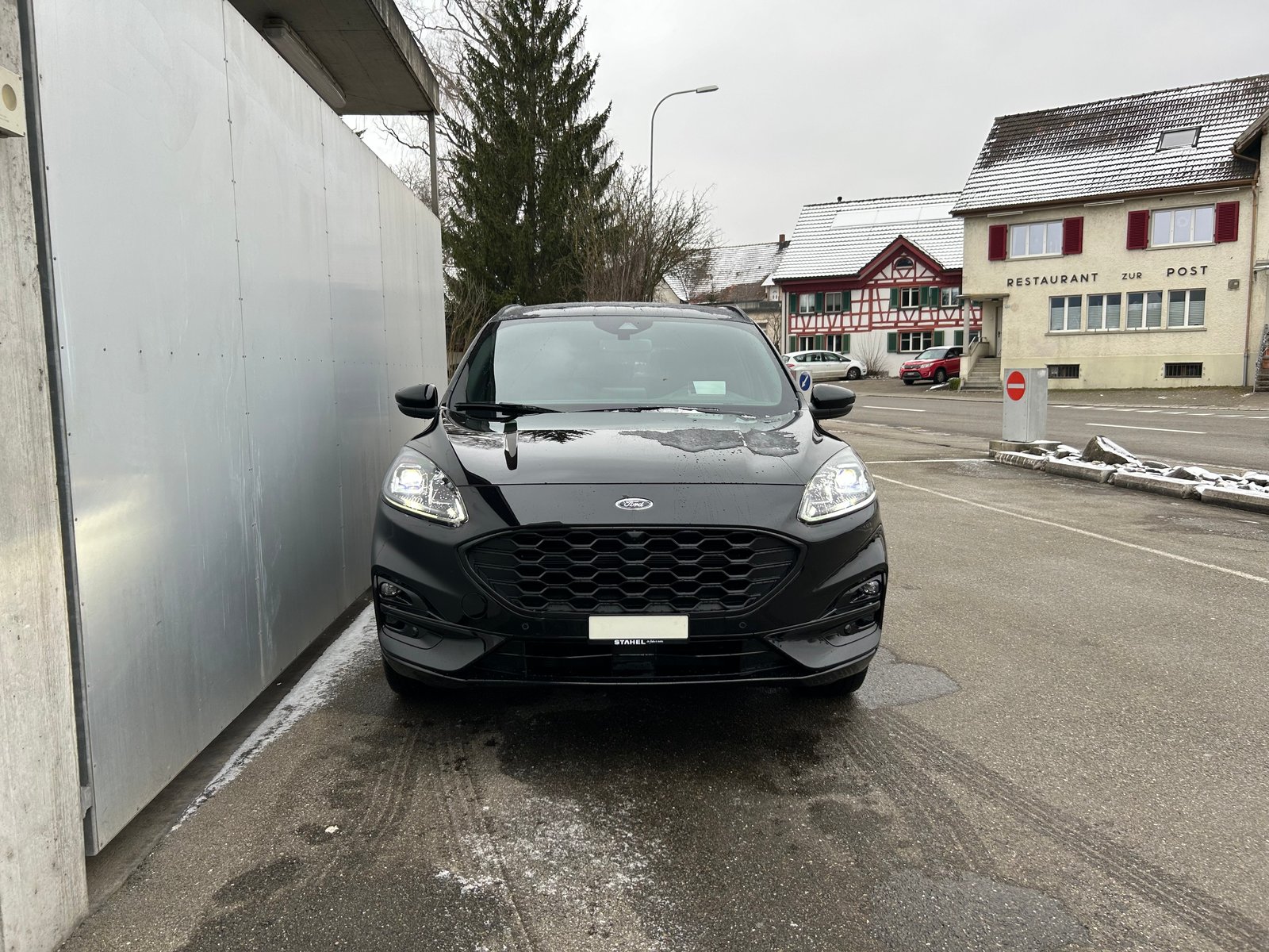 FORD Kuga 2.5 Plug-in Hybrid ST-Line X, Plug-in-Hybrid Benzina/Elettrica, Auto dimostrativa, Automatico - 2