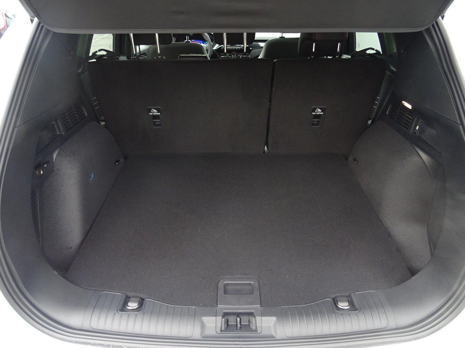 FORD Kuga 2.5 Plug-in Hybrid ST-Line X, Plug-in-Hybrid Petrol/Electric, Ex-demonstrator, Automatic - 6