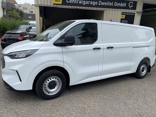 FORD L2H1 Automat 136 Ps mit 2 x Schiebetüren und Ahk 2.8 To u.