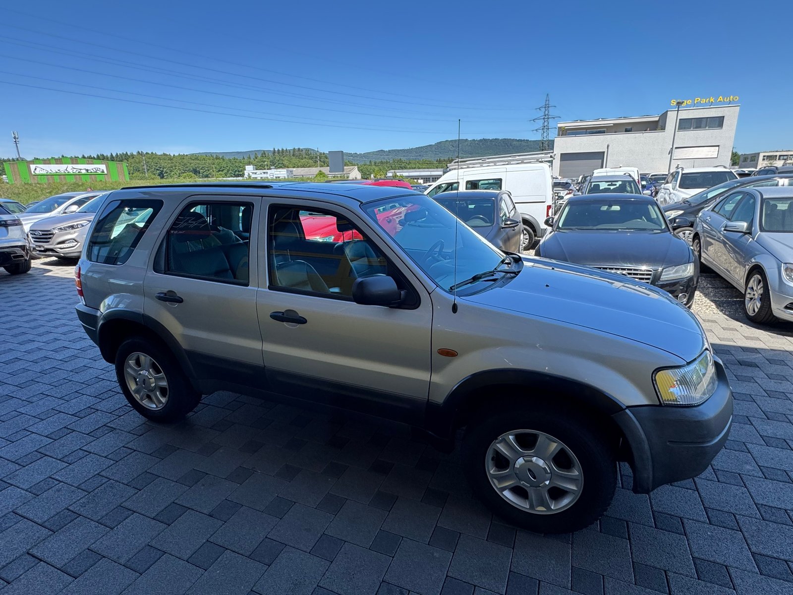 FORD Maverick 3.0 24V, Benzin, Occasion / Gebraucht, Automatik - 4