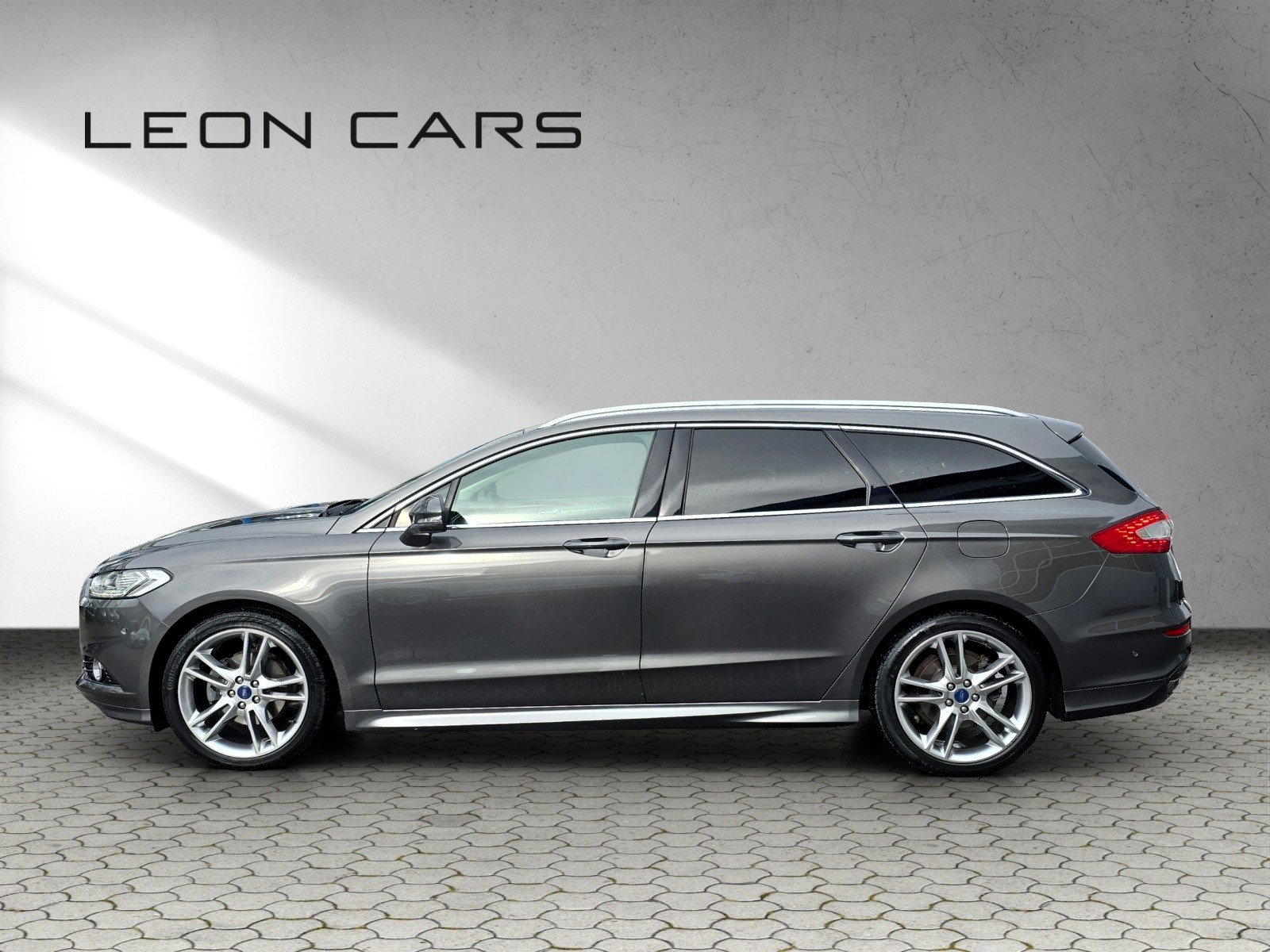 FORD Mondeo 2.0 TDCi ST-Line AWD PowerShift mit AHK, Diesel, Occasion / Utilisé, Automatique - 3