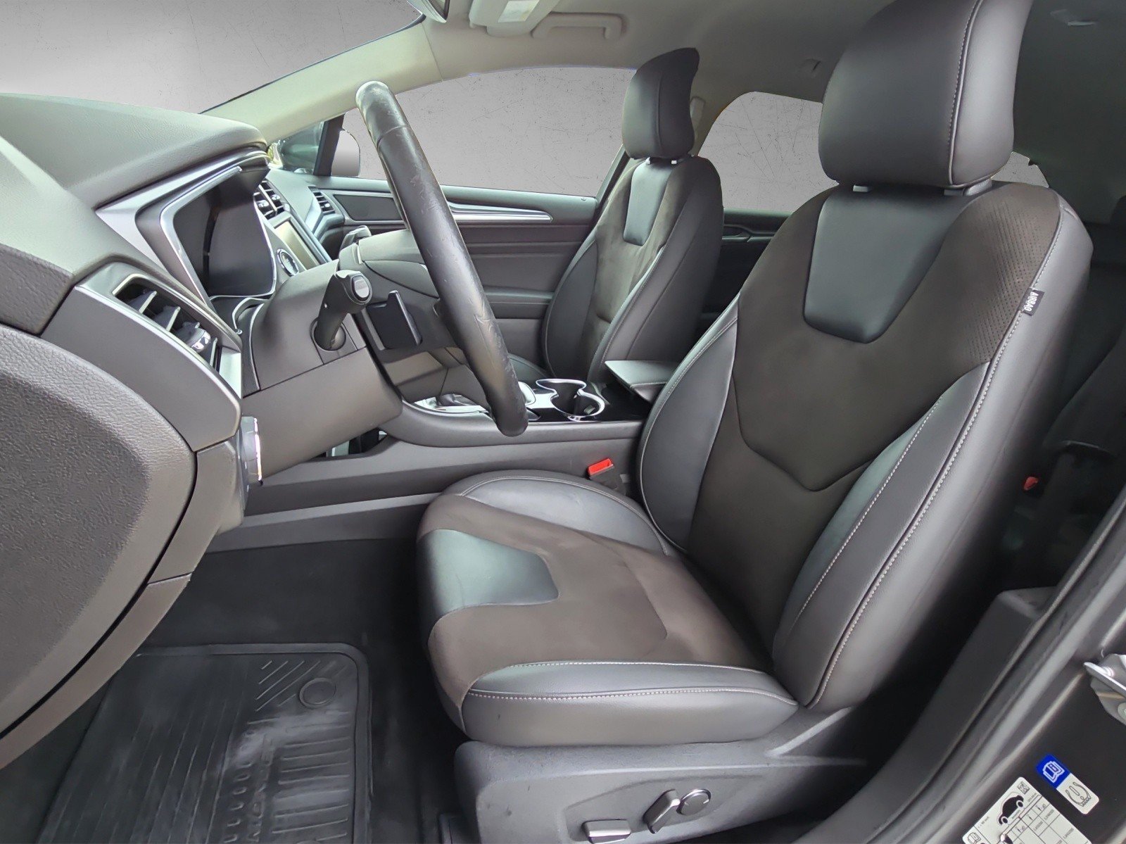 FORD Mondeo 2.0 TDCi ST-Line AWD PowerShift mit AHK, Diesel, Occasion / Utilisé, Automatique - 7