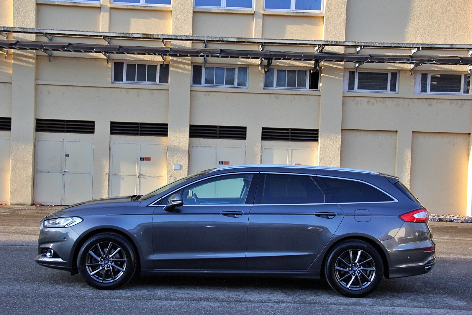 FORD Mondeo 2.0 EcoBoost SCTi Titanium Automatic, Essence, Occasion / Utilisé, Automatique - 2