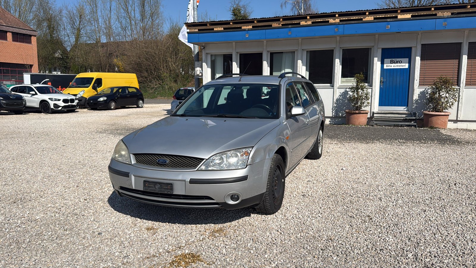 FORD Mondeo 2.0i 16V Trend, Petrol, Second hand / Used, Automatic - 2