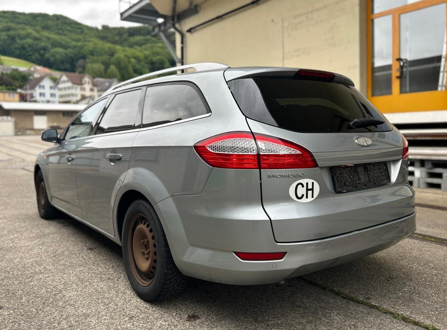 FORD Mondeo 2.0 TDCi 16V Ghia Automatic, Diesel, Occasioni / Usate, Automatico - 3