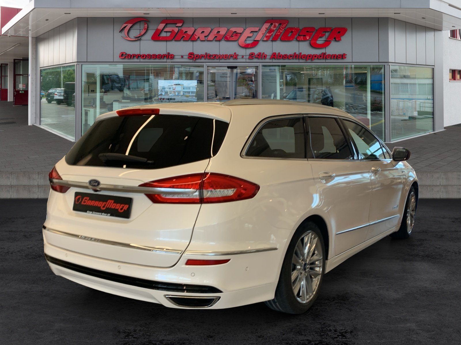 FORD Mondeo Station Wagon 2.0 HEV 187 Vignale, Full-Hybrid Petrol/Electric, Second hand / Used, Automatic - 5