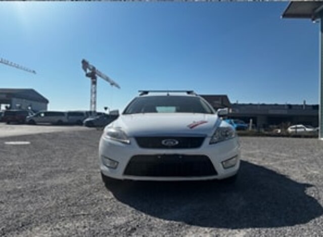 FORD Mondeo 2.0i 16V Carving, Petrol, Second hand / Used, Manual - 3