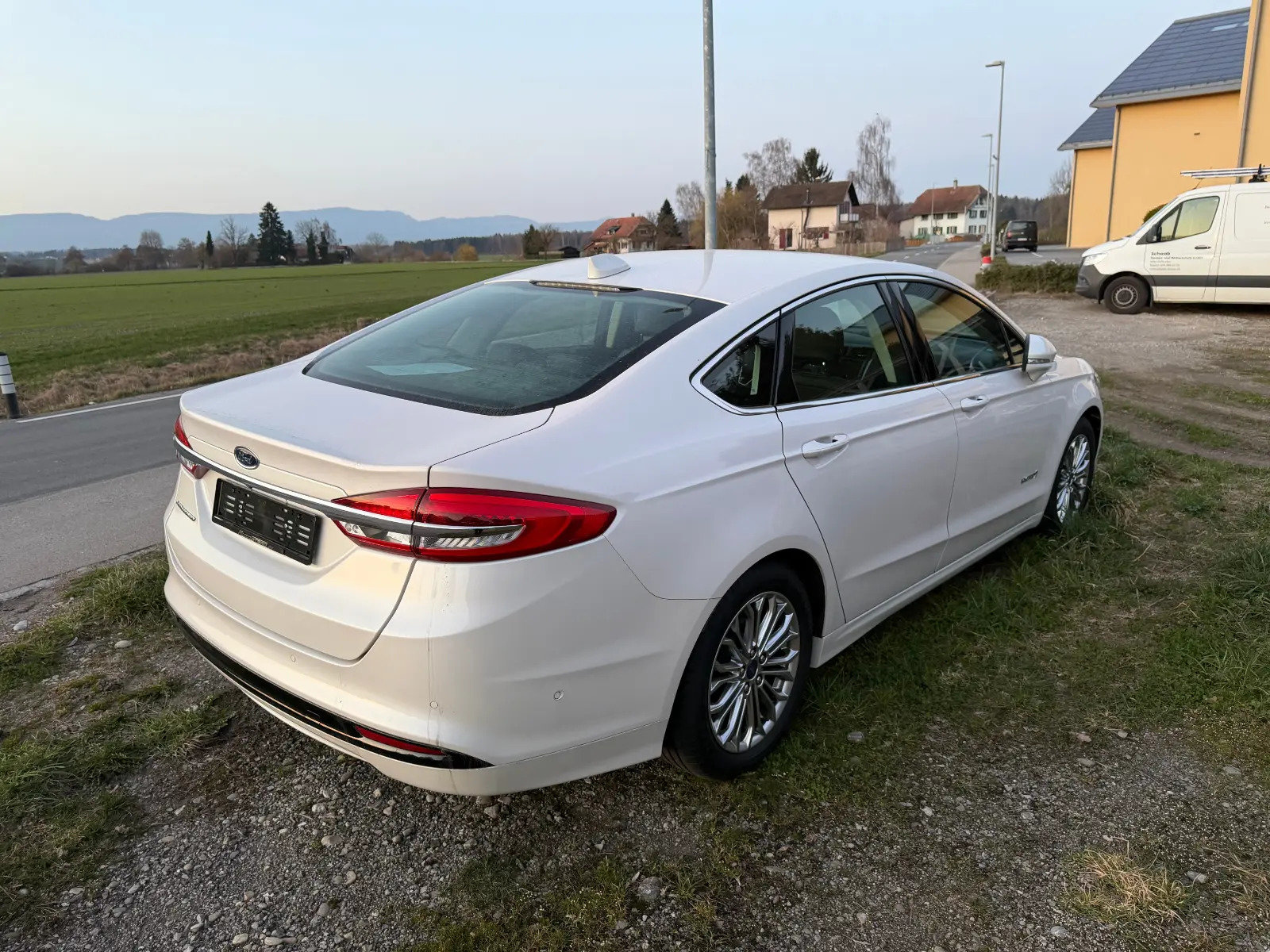 FORD Mondeo 2.0 HEV 187 Titanium, Hybride Integrale Benzina/Elettrica, Occasioni / Usate, Automatico - 4