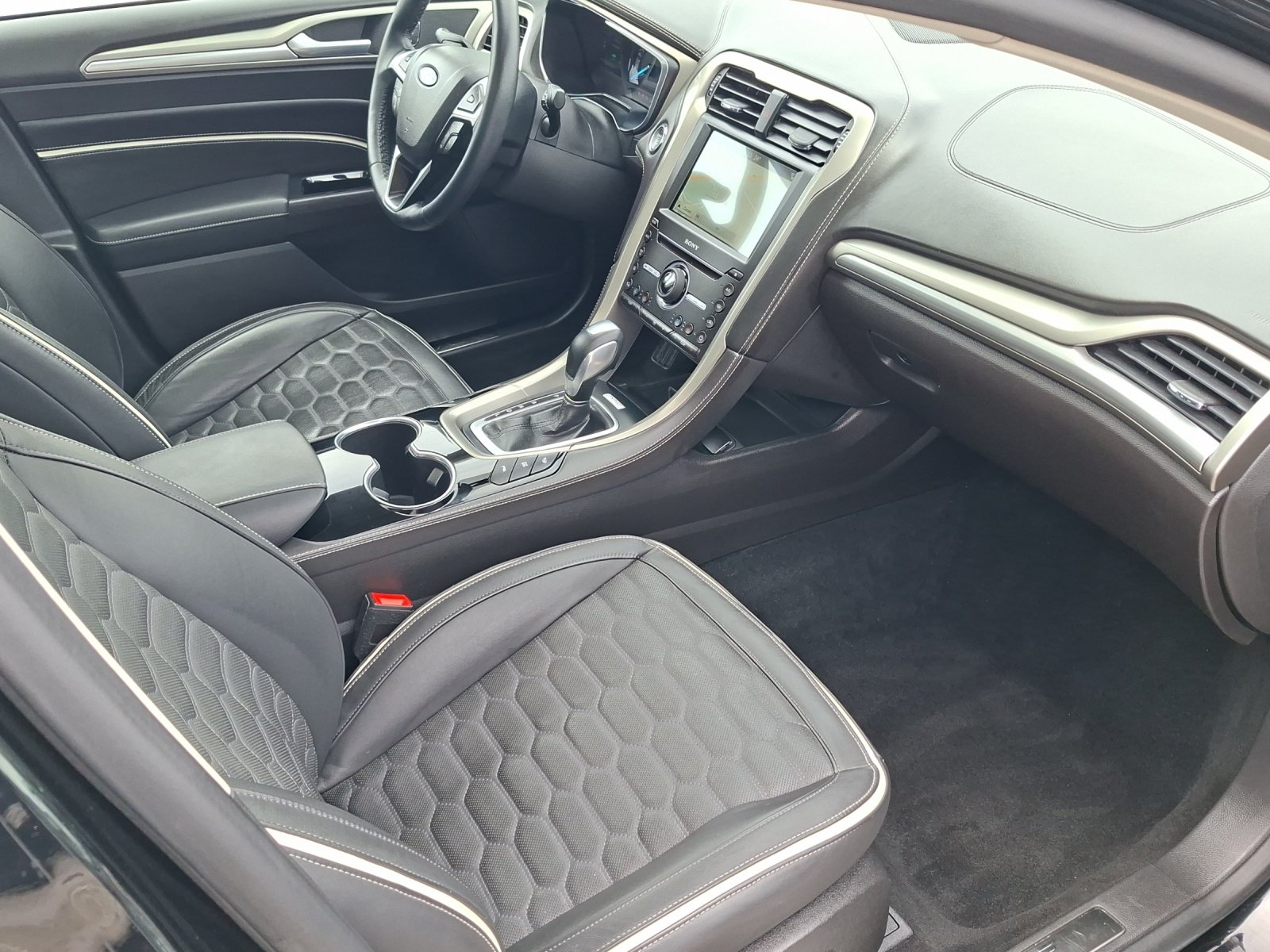 FORD Mondeo 2.0 HEV Vignale eCVT, Hybride Integrale Benzina/Elettrica, Occasioni / Usate, Automatico - 6