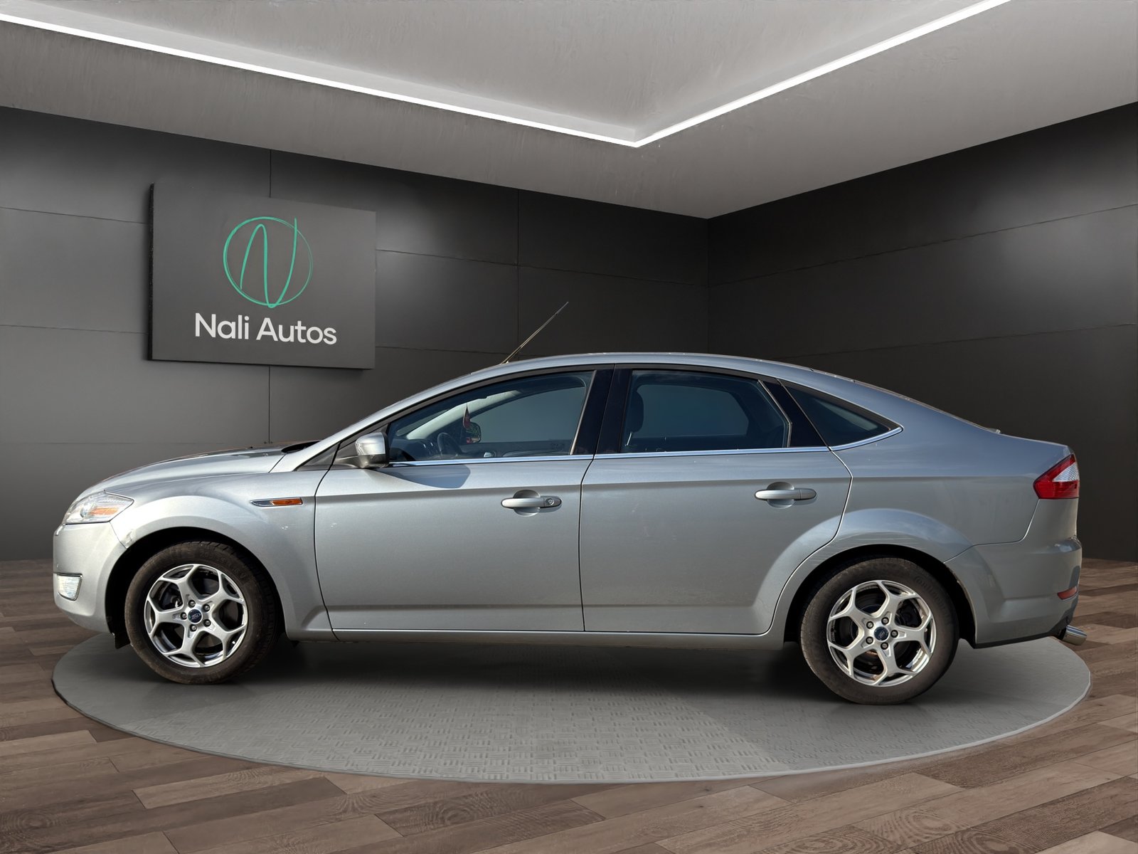 FORD Mondeo 2.0 SCTi Titanium S PowerShift, Petrol, Second hand / Used, Automatic - 4
