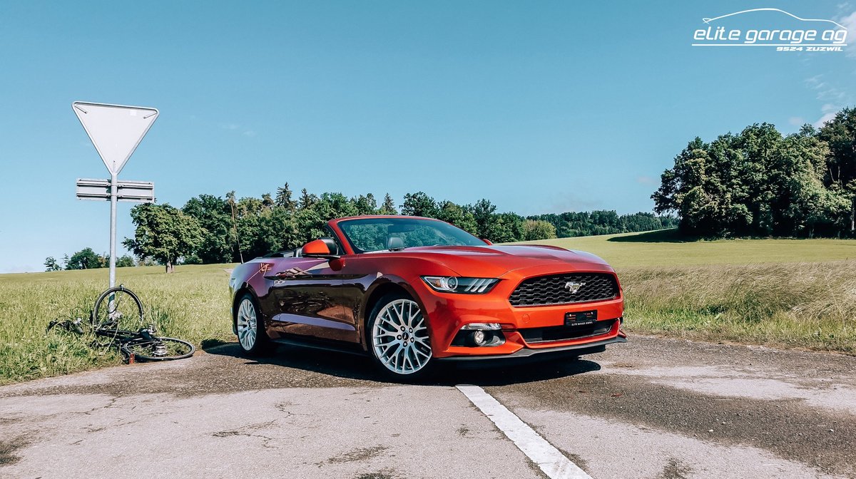 FORD Mustang Convertible 2.3, Essence, Occasion / Utilisé, Manuelle - 2