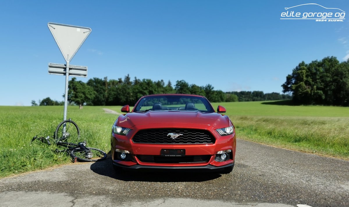 FORD Mustang Convertible 2.3, Essence, Occasion / Utilisé, Manuelle - 3