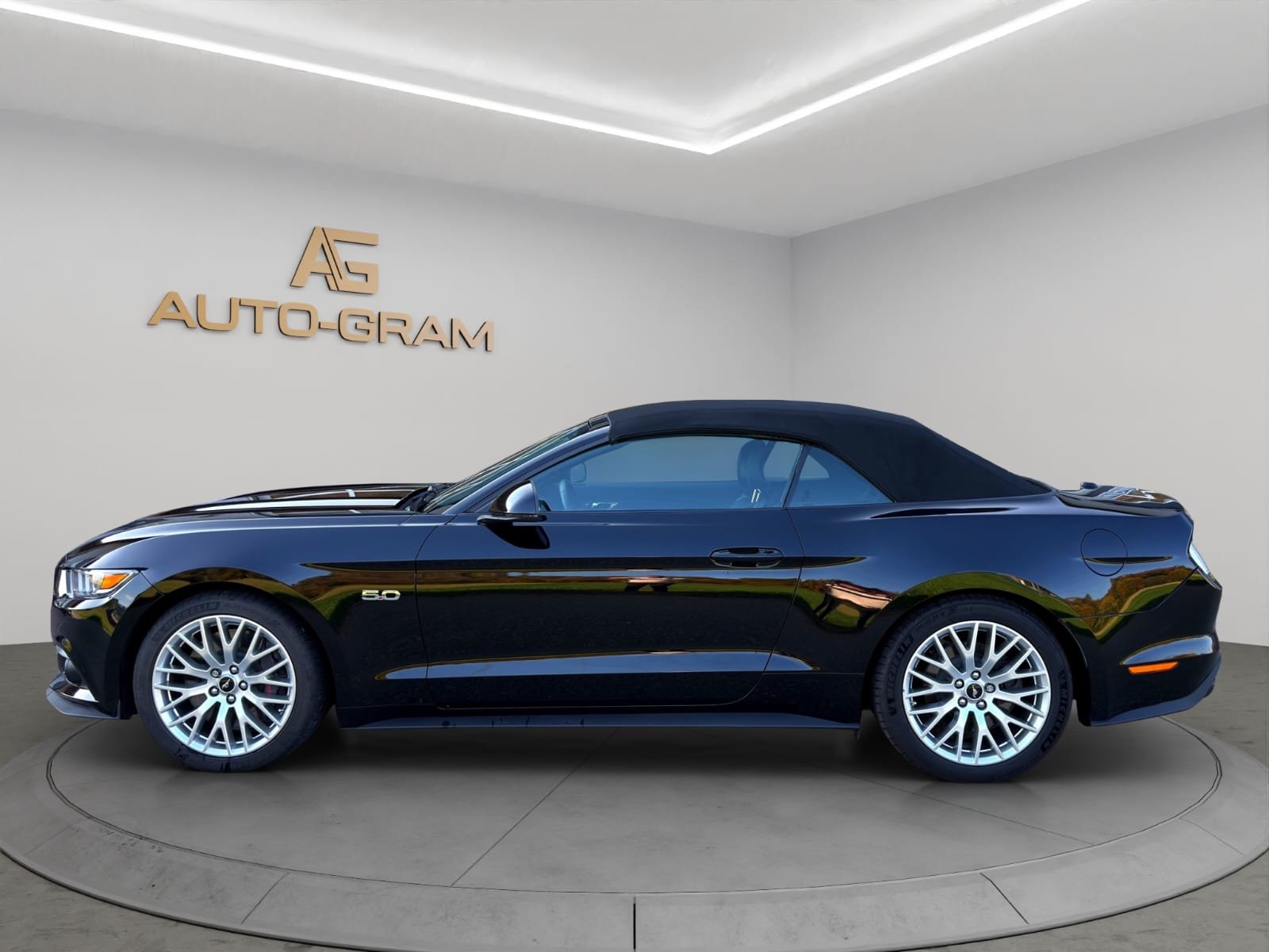 FORD Mustang Convertible 5.0 V8 GT Automat, Petrol, Second hand / Used, Automatic - 2