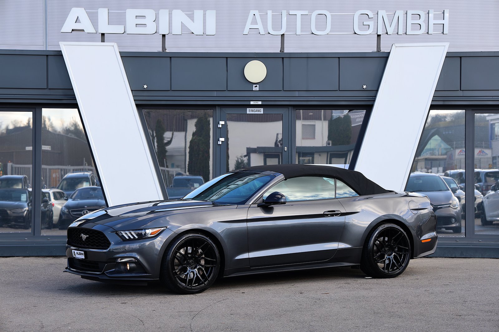 FORD MUSTANG Convertible, Benzin, Occasion / Gebraucht, Automatik - 2