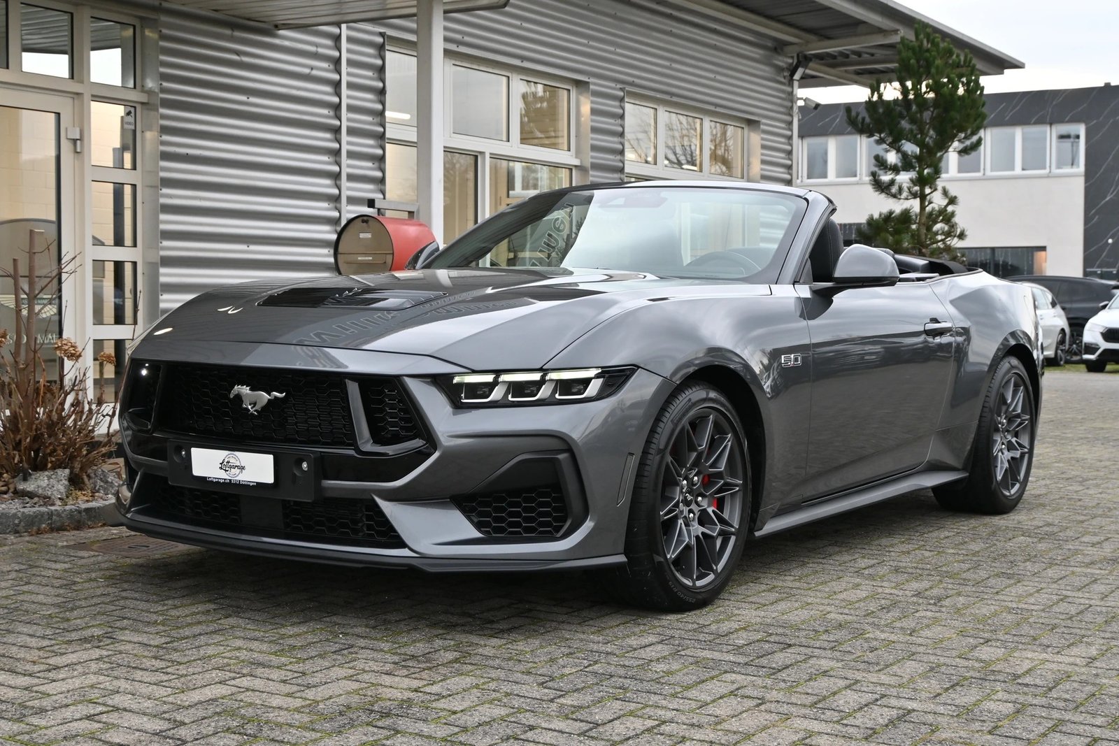 FORD Mustang Convertible 5.0 V8 GT Automat 466PS + Werksgara, Essence, Occasion / Utilisé, Automatique - 5