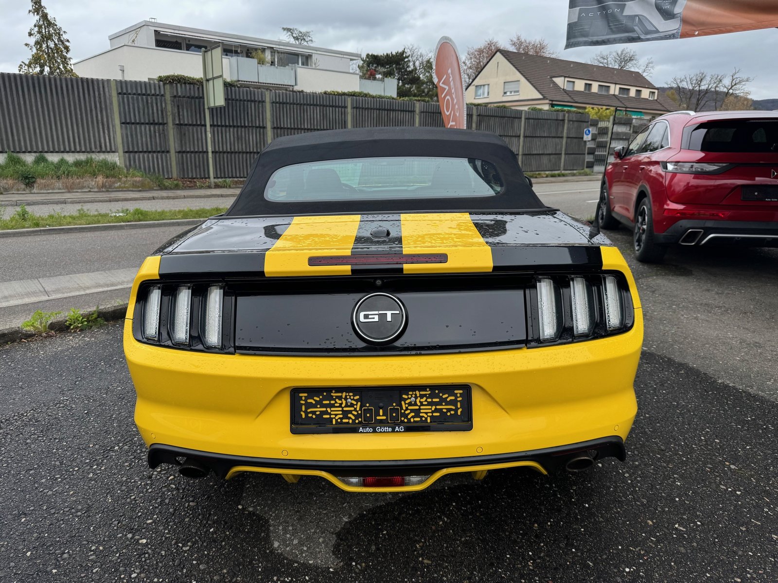 FORD Mustang Convertible 5.0V8GT Black Shad Ed. Automat, Petrol, Second hand / Used, Automatic - 3