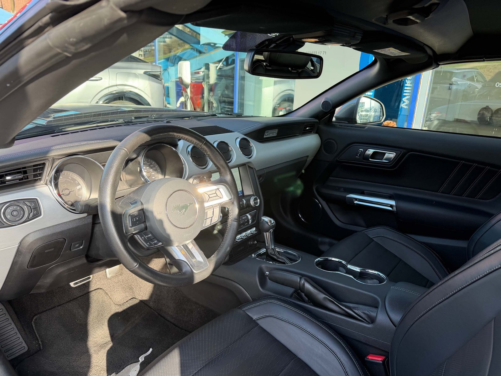 FORD Mustang Convertible 5.0 V8 GT, Essence, Occasion / Utilisé, Automatique - 5