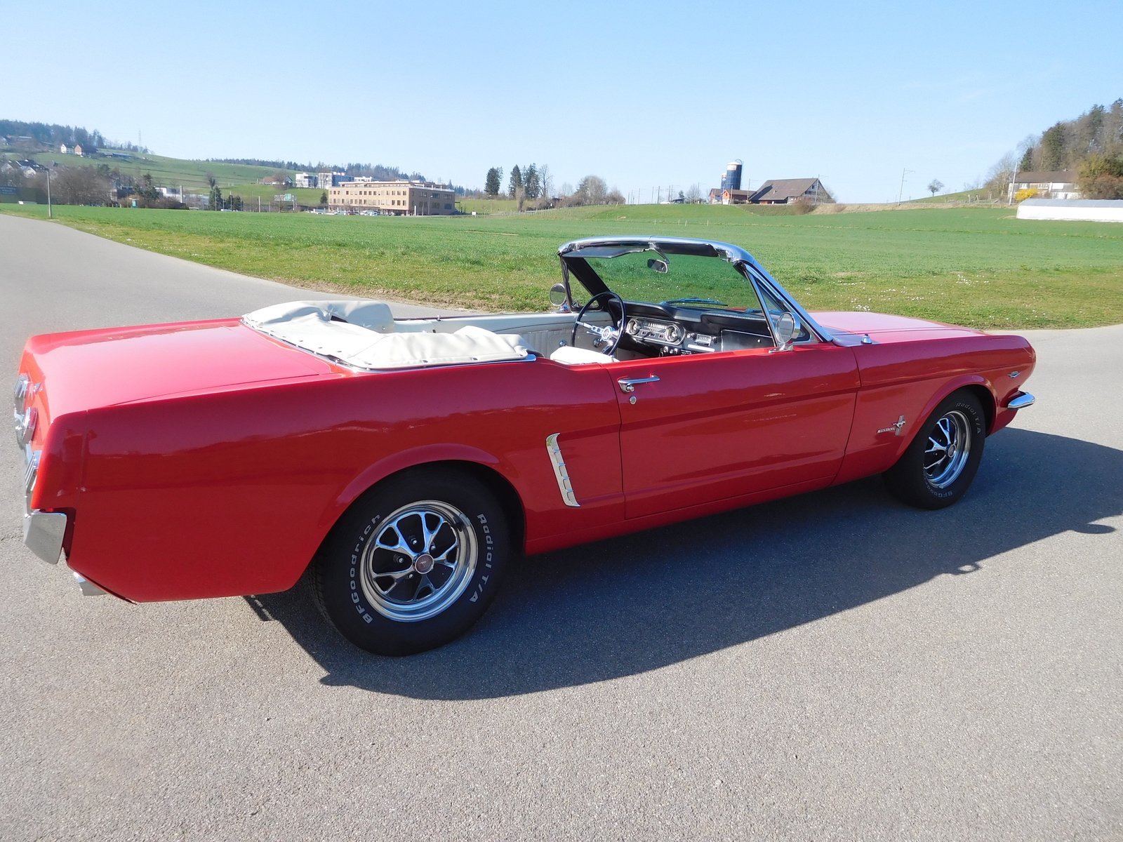 FORD MUSTANG V8 Cabrio, Petrol, Second hand / Used, Automatic - 5