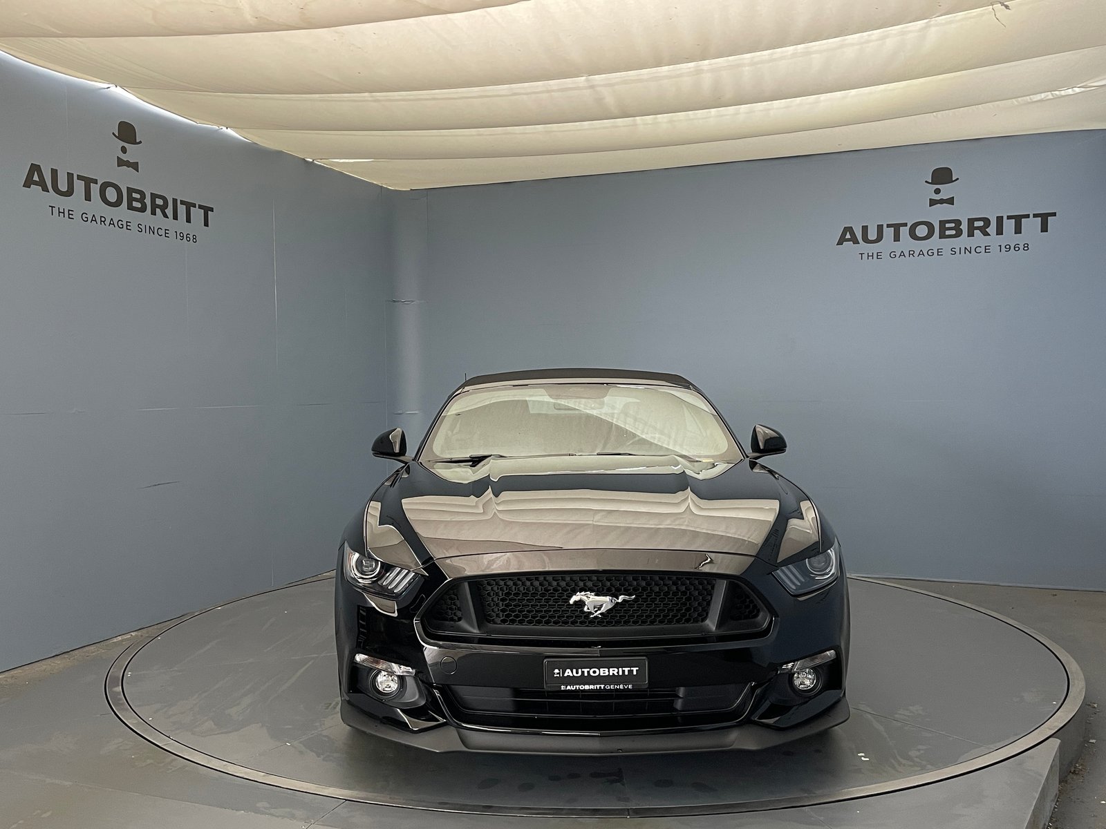 FORD Mustang Convertible 5.0 V8 GT, Petrol, Second hand / Used, Automatic - 3