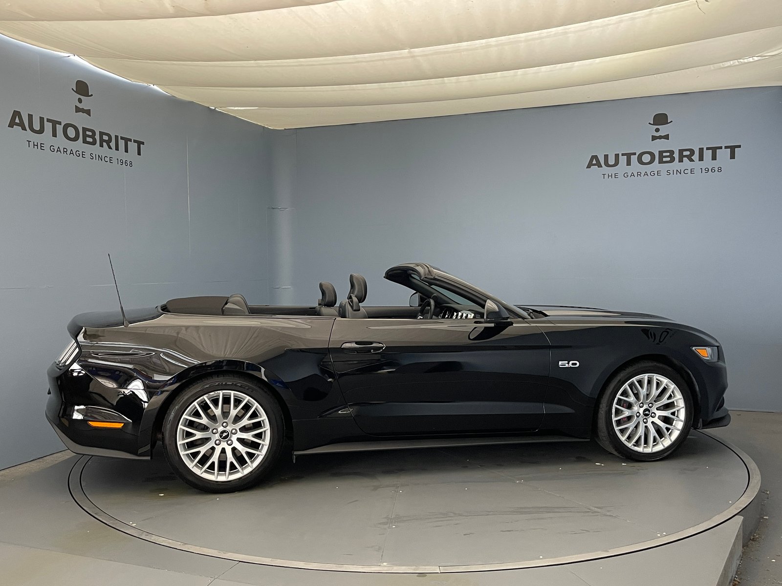 FORD Mustang Convertible 5.0 V8 GT, Petrol, Second hand / Used, Automatic - 4